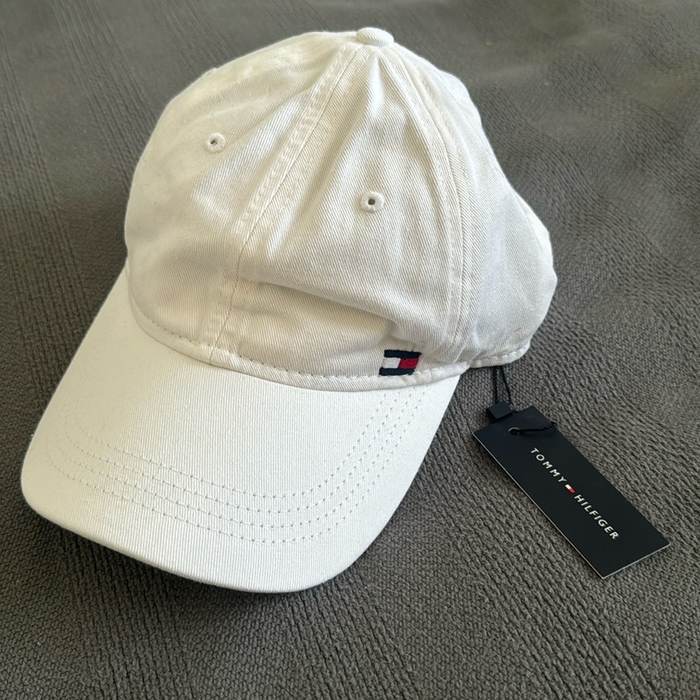 Tommy Hilfiger White Hat